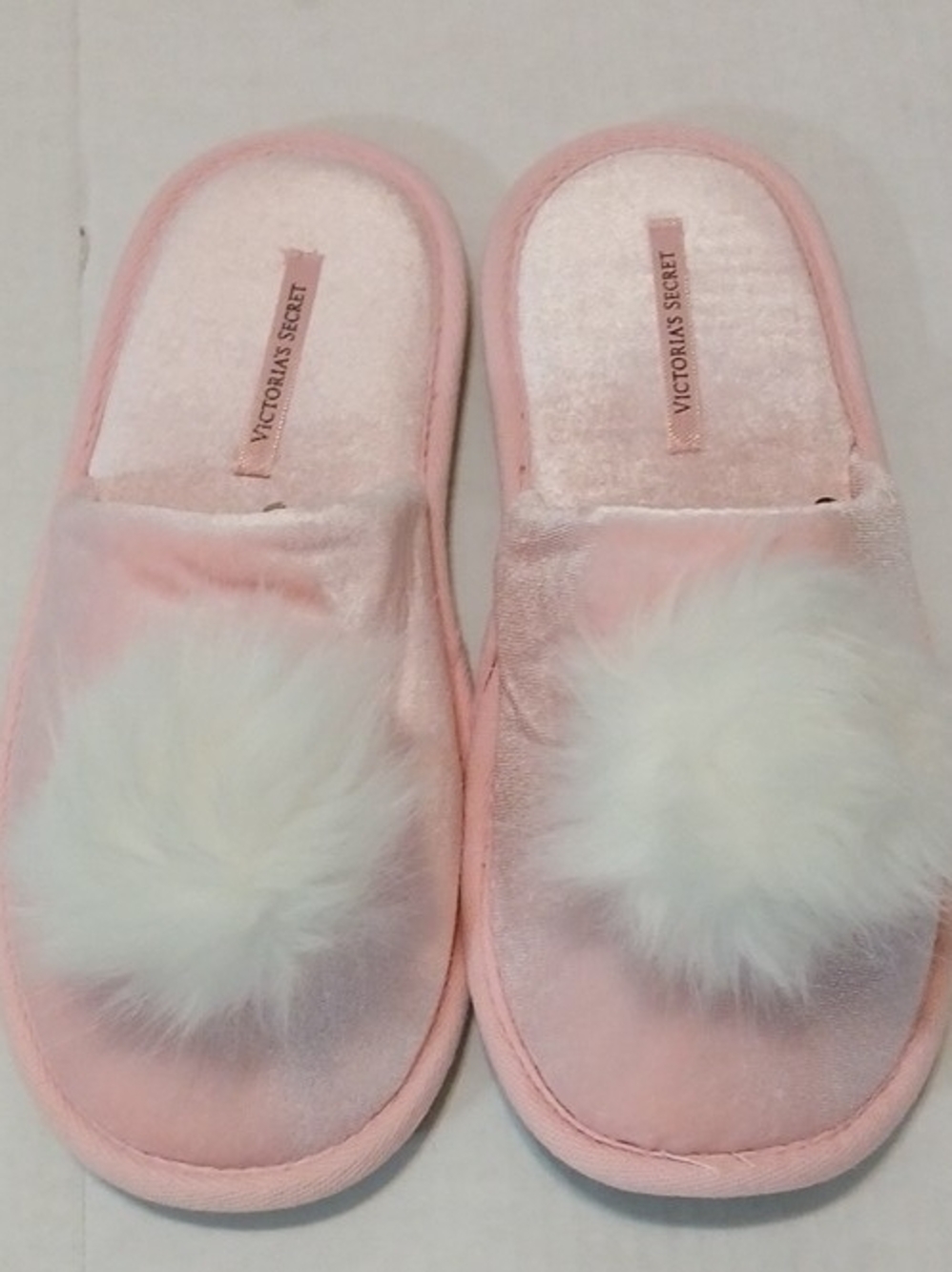 Victoria's Secret Pink White Pom Pom Velvet Slide Slippers Womans M 7/8